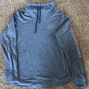 Vineyard vine women’s pullover mock sweatshirt